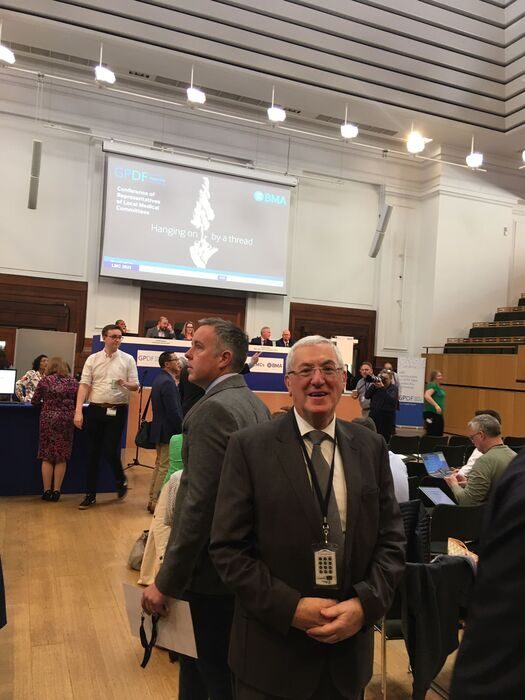 Dr Martin Harris